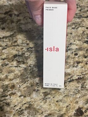 Isla Face Base Primer